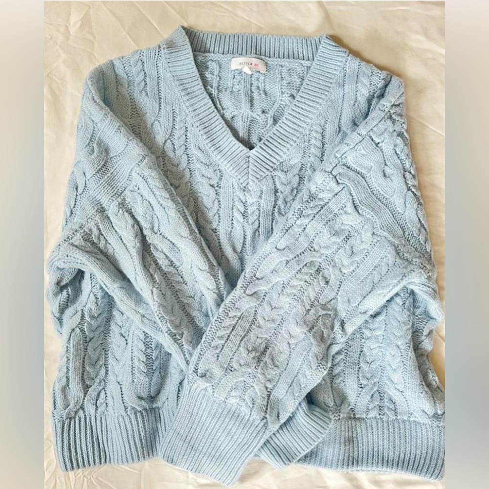 Women’s cable knit drop shoulder sweater